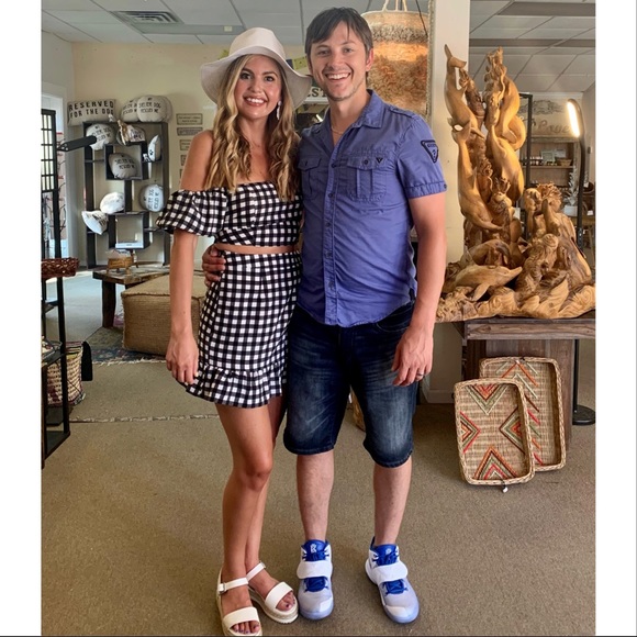 Gingham Set🖤 - Picture 2 of 3